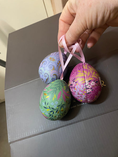 Sara Miller Mini (Hanging) Egg Tin