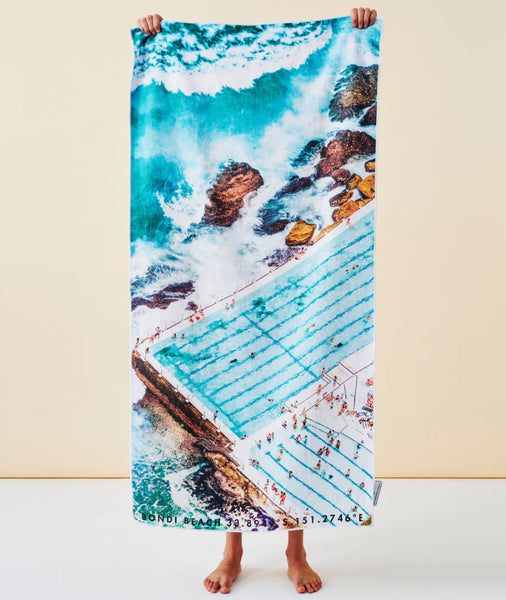 Icebergs Summer Beach Towel