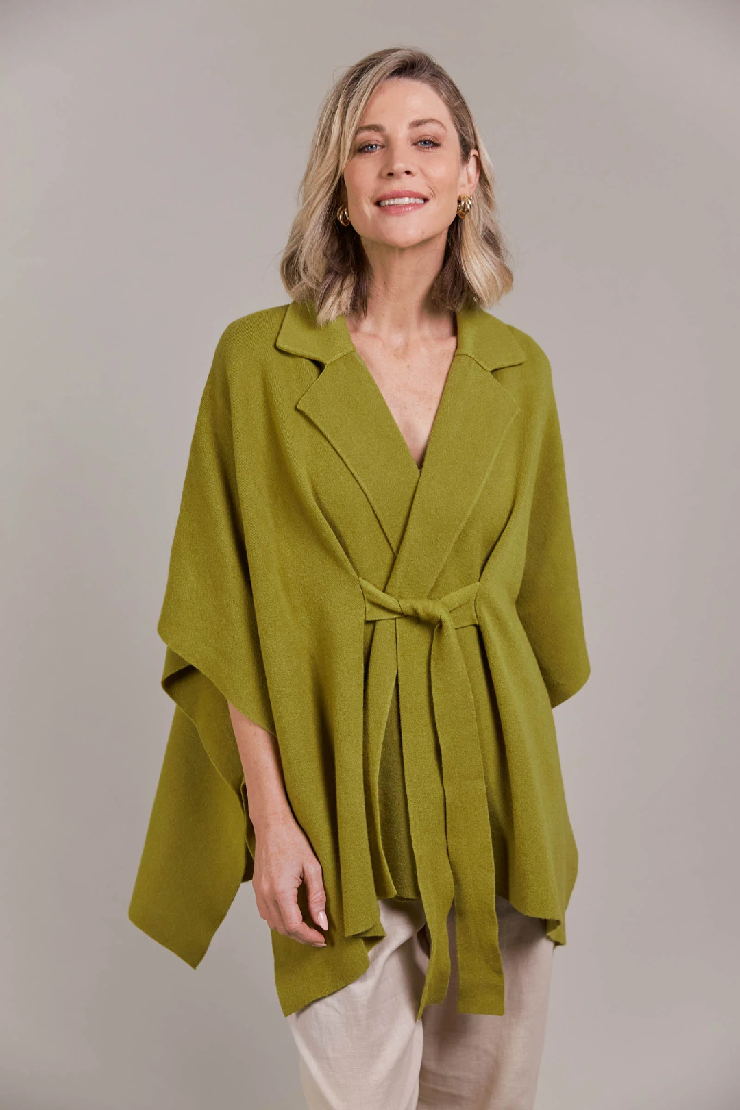 Palmer Knit Cape ONE SIZE - Chartreuse